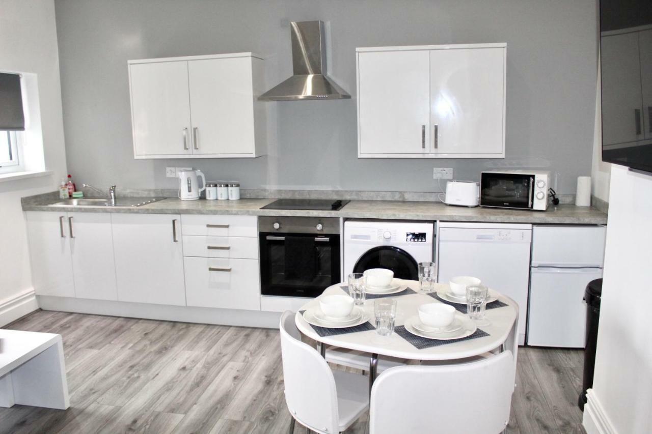 Reads Luxury Jacuzzi Apartamento *